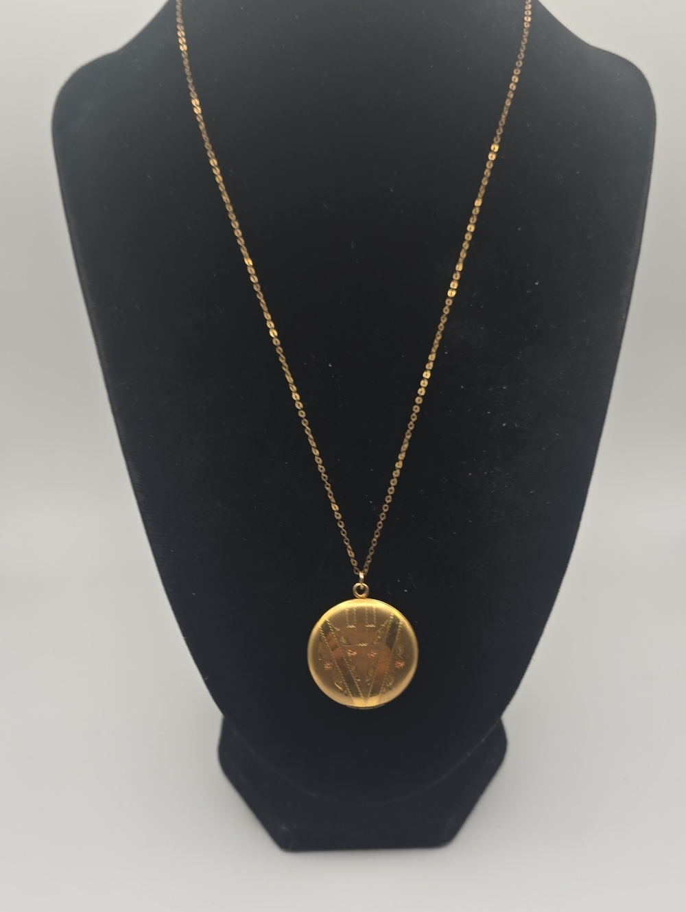 Vintage Gold Round Locket Pendant Necklace On Gold Filled Chain
